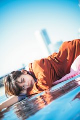 �N��46�E���֗����A���������܂Ƃ��@�����̐��w�i�Ɍy�₩�ȃW�����v����I 