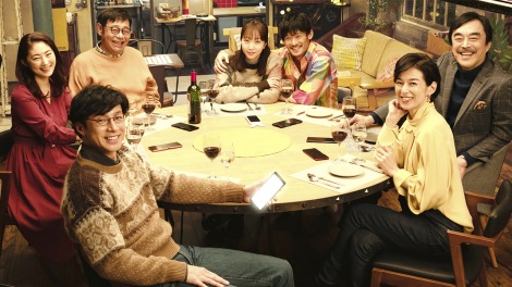 �f��w���ƂȂ̎��� �X�}�z���̂�������x���C���r�W���A���iC�j2020 Sony Pictures Entertainment (Japan) Inc. All rights reserved. 