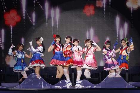 Aqours ラブライブ シリーズ初の年越しカウントダウン 初の野外ライブ開催決定 Oricon News