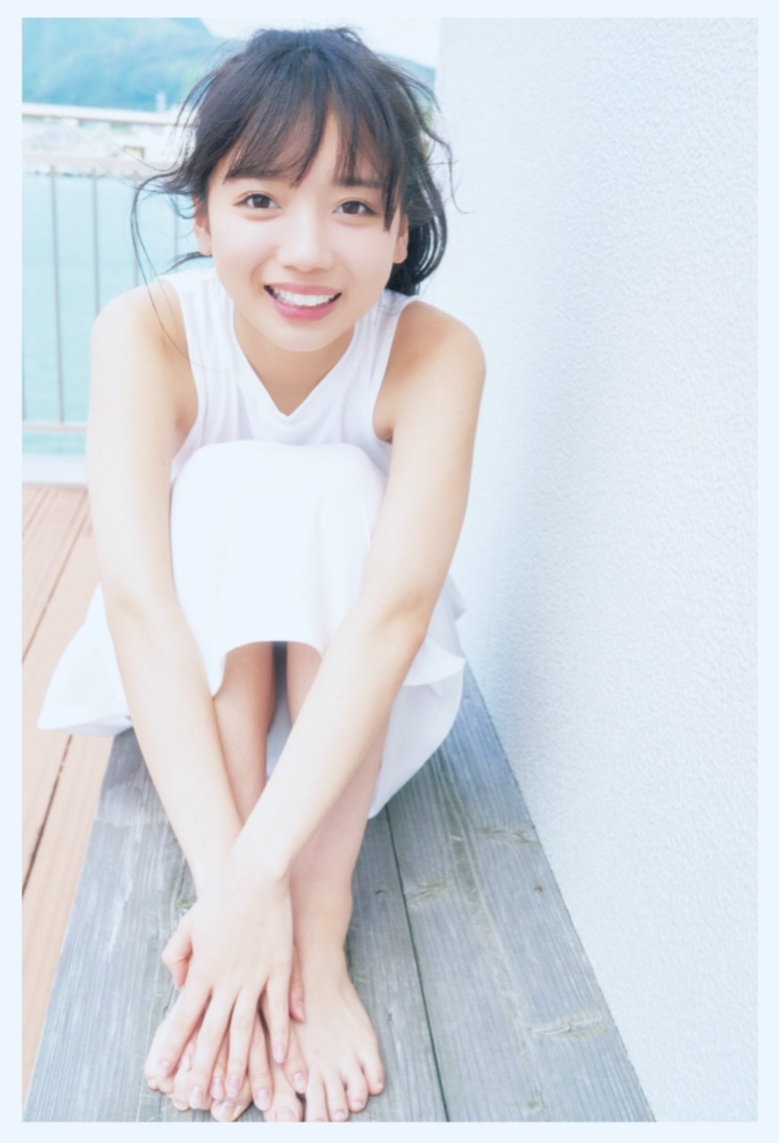 画像・写真 | 日向坂46・齊藤京子、1st写真集の特典ポストカード解禁