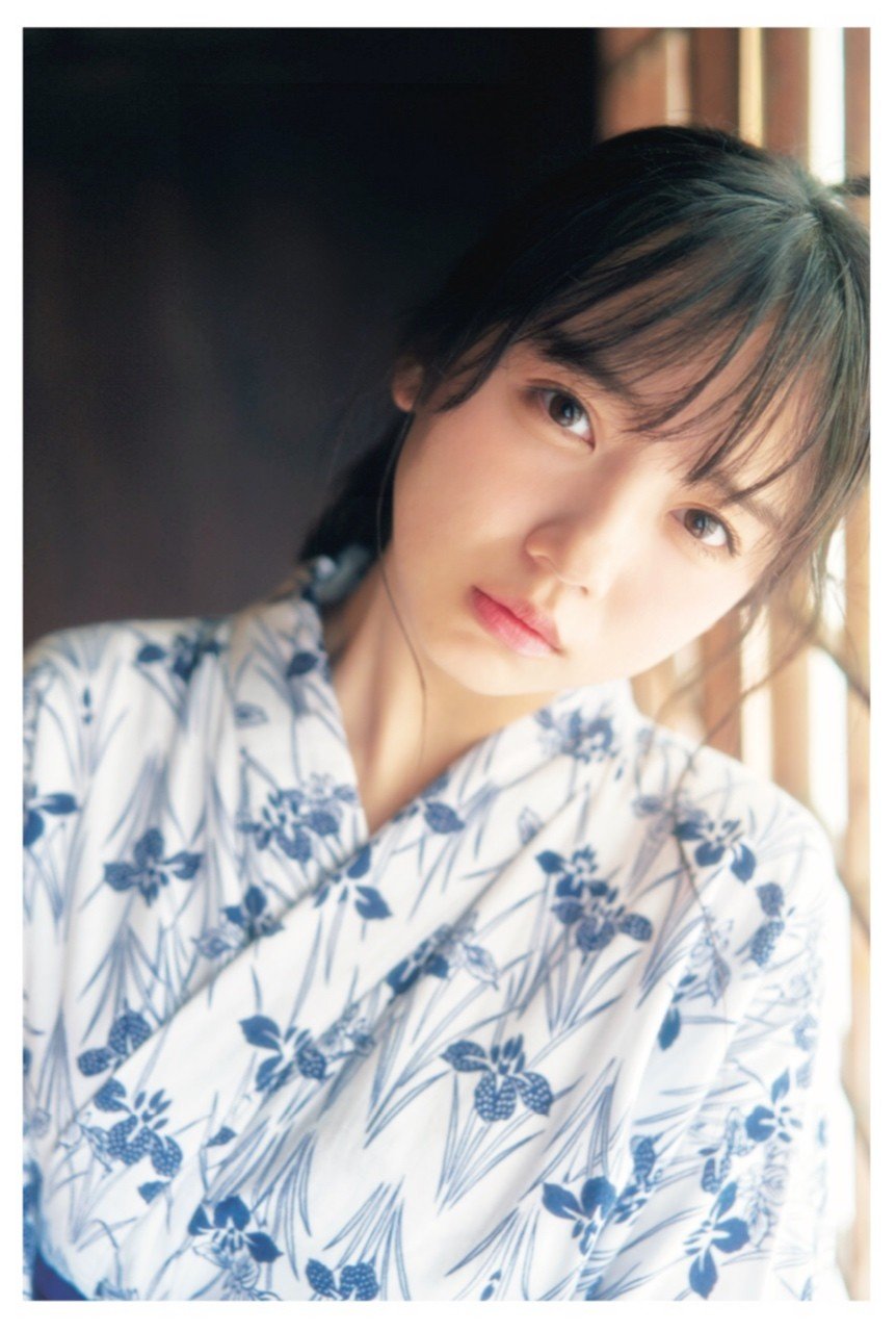 画像・写真 | 日向坂46・齊藤京子、1st写真集の特典ポストカード解禁 「東京でデート」を感じられる6枚 13枚目 | ORICON NEWS