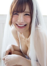 �O���r�A���W�F���h�E�蓇�D�A�E�F�f�B���O�h���X����I�@������������20���N�ɉؓY���� 