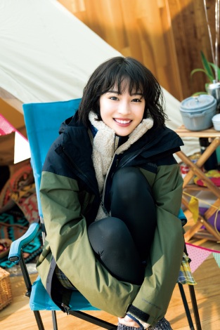 画像 写真 広瀬すず 真冬のキャンプデートでとびきりスマイル アップショットに胸キュン 2枚目 Oricon News