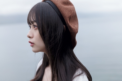 横山結衣（元AKB48）直筆サインチェキ レア 2025年最新】横山結衣 サインの人気アイテム - メルカリ