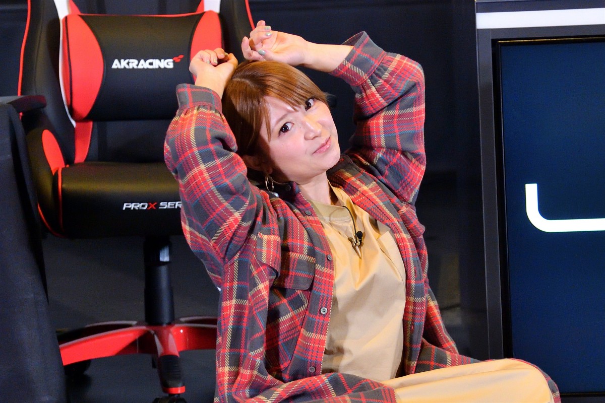 矢口真里、ゲーム特典で15年ぶり水着姿 夫にも見せない「リアルな妻の