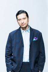 �����q��A���N1��TBS�A�h���剉�@�{������Y�ƃ^�b�O�u42�΂̎v���o�Ɂv 