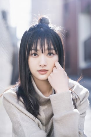 画像 写真 櫻坂46 原田葵 マガジン 初ソログラビア 癒やしの笑顔たっぷり 1枚目 Oricon News