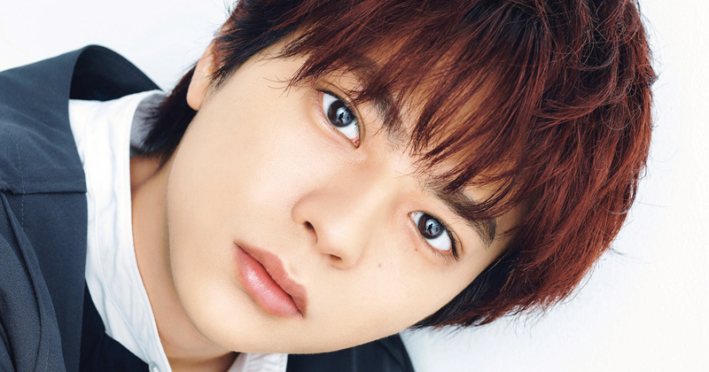 Sexy Zone佐藤勝利、『VOCE』に単独登場 美しすぎる顔面で