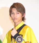 �L�����C�C�G���[�E�،��ڐ��A���{�����Ƃ̃V�[���Łg�L�h�ɐH�ׂ���u�Ȃ񂩒ɂ��Ȃ��āv 