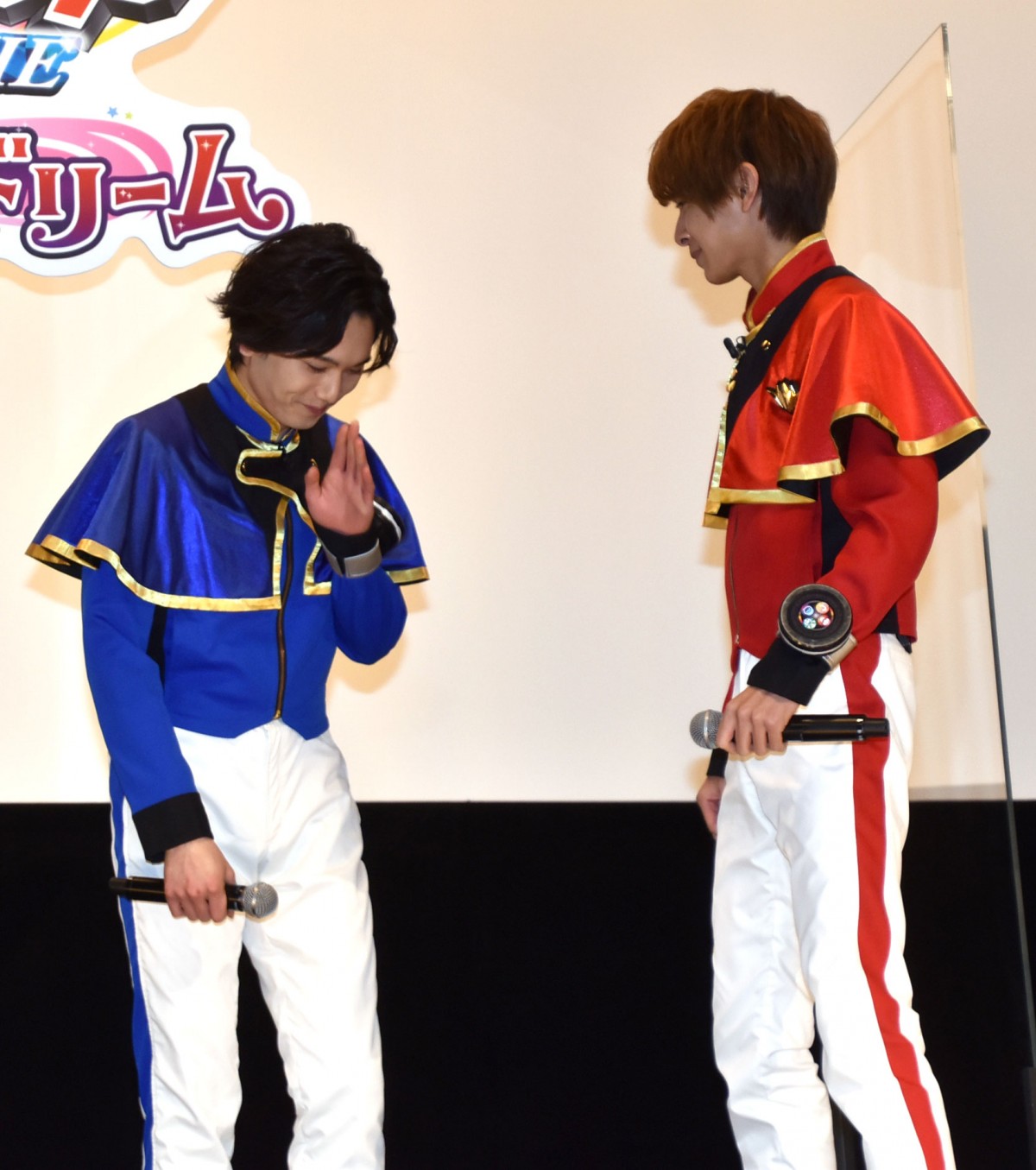 魔進戦隊キラメイジャー キラメイシルバー アクリルスタンド 庄司浩平