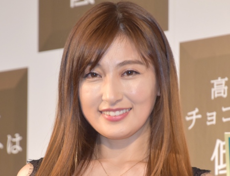 画像 写真 熊田曜子 めくれ上がったスカートから大胆美脚 綺麗で美しい 色っぽすぎる 2枚目 Oricon News