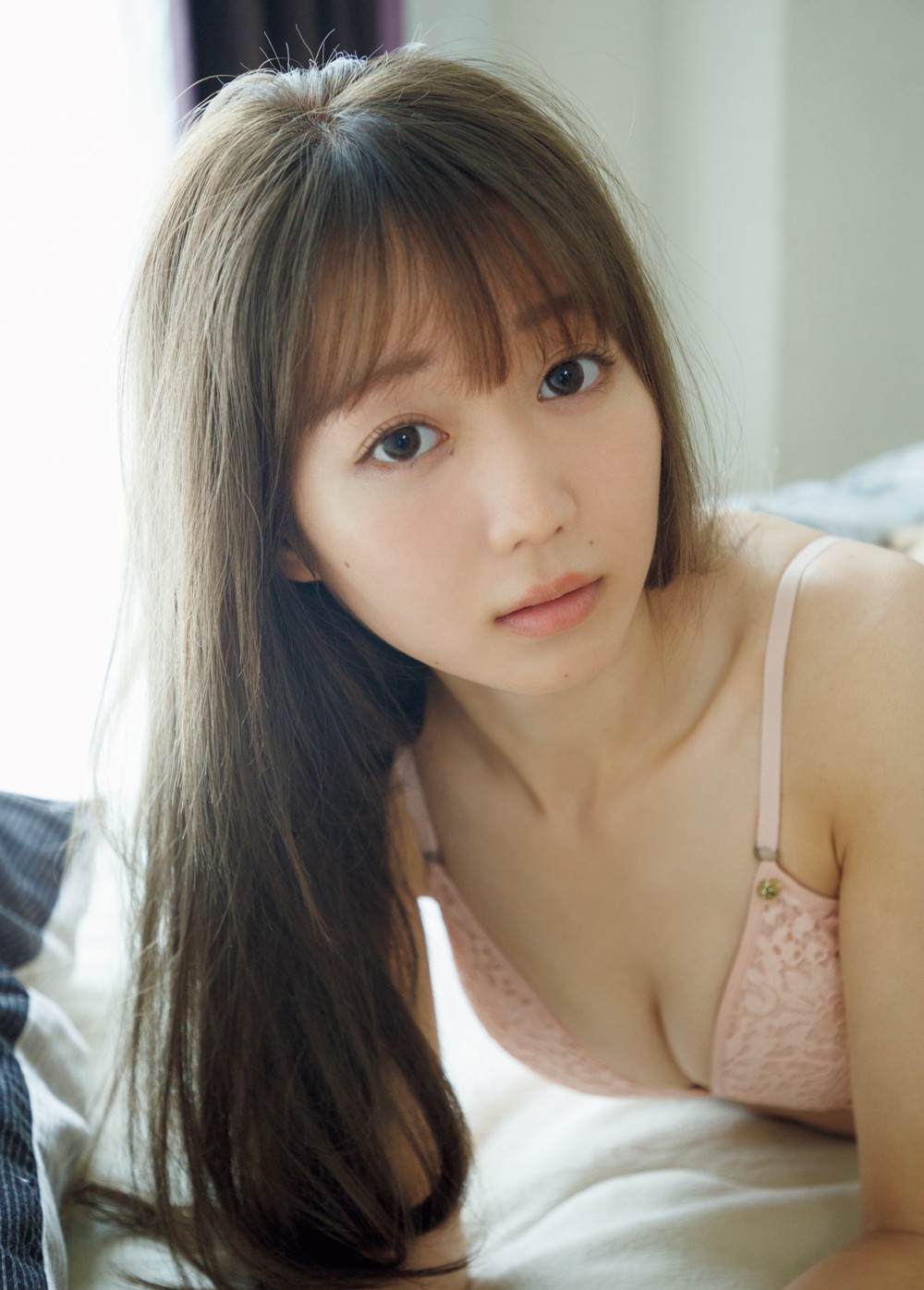 LOVE大谷映美里、23歳の誕生日に『週プレ』初表紙＆1st写真集発売