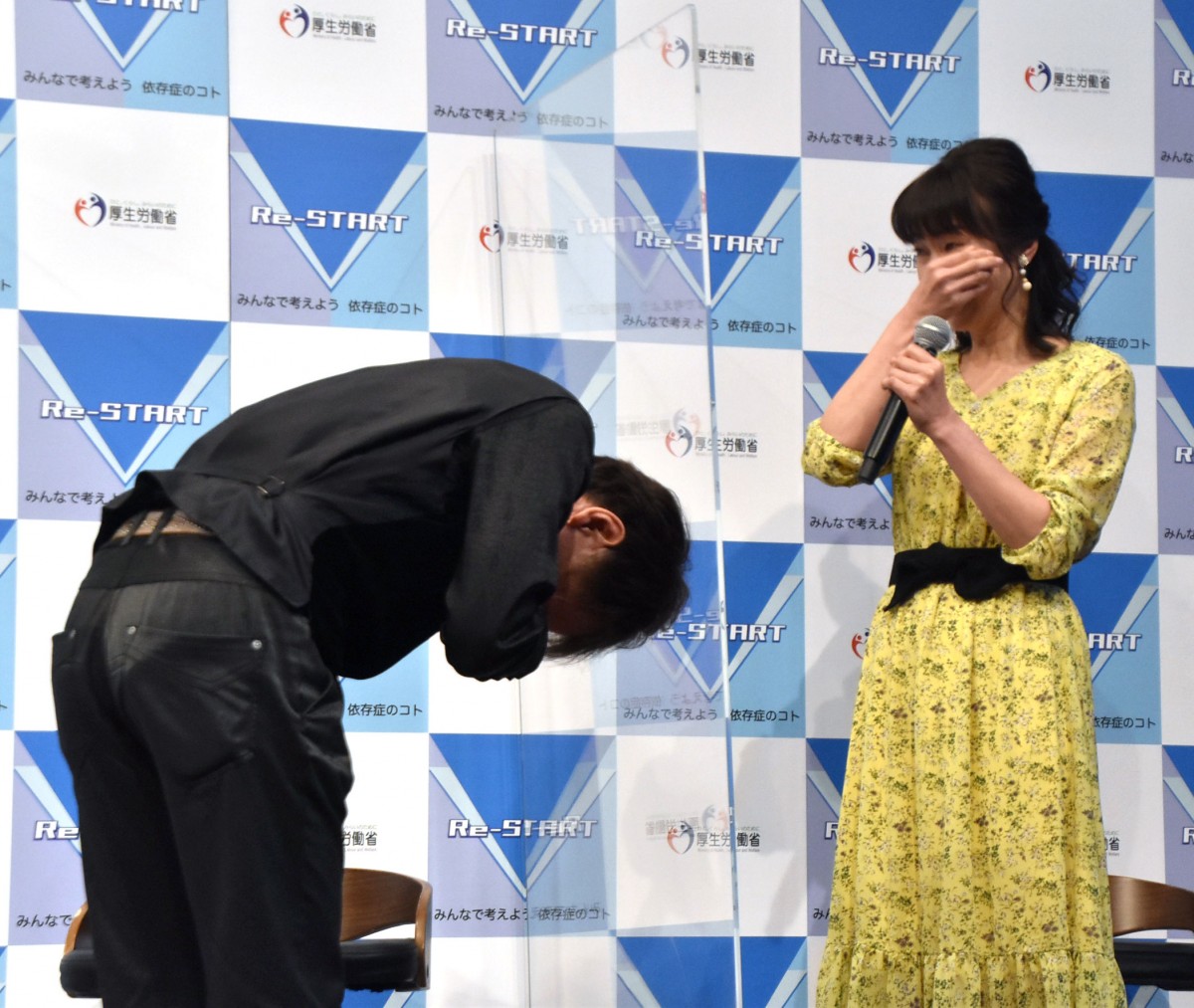 wRe-START`݂Ȃōl悤 ˑǂ̂ƁxɎQ()cЂA̂傤 (C)ORICON NewS inc. 