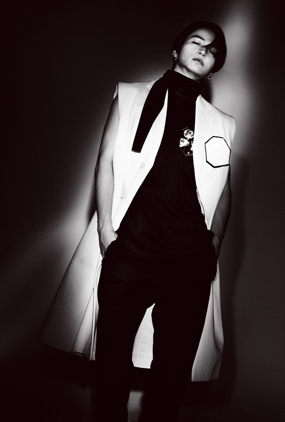 菊池風磨、モード感満載のファッション撮影でクールな姿 Sexy Zone10