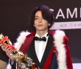 �g���{��̒j�q��w���h�ɓ��k��w3�N�̎R�{���o���� 