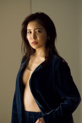 �g�~�X�}���������h���ߍ����A�������_�ɔ�I�@��l�̐F�C�Ŗ��� 