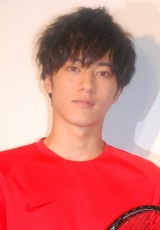 ���������A�V�^�R���i�����@4���o���\��̕���ɍ��v9�l�̊����ҁA�S�������~�� 