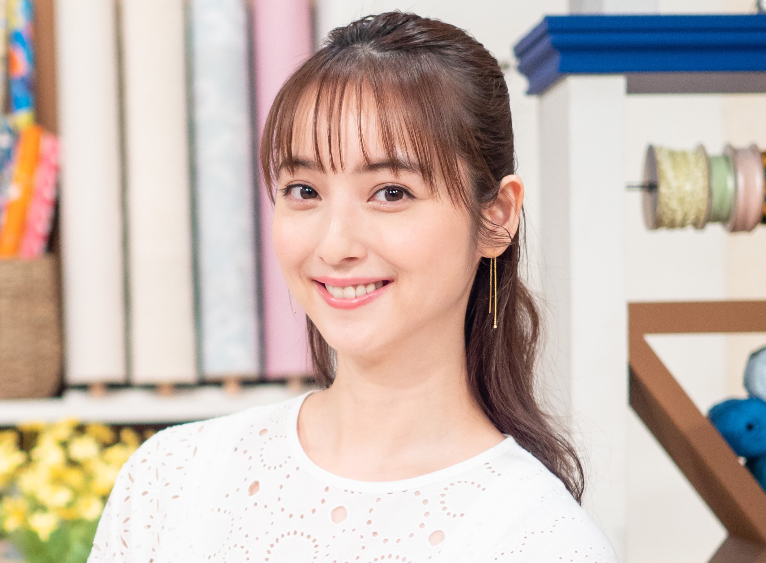 佐々木希 母 祖母から受け継いだ もったいない 精神 子どものズボンも直しています Oricon News