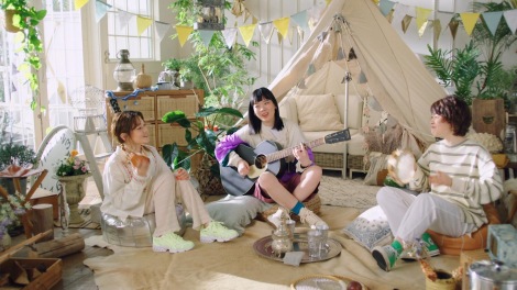 SHISHAMO��CM�\���O����|���A�o���������b�e�wZERO�A�C�X�x�VWEBCM�w�[���Ȃ̂ɂ��Ȃ�A���x�т�� 