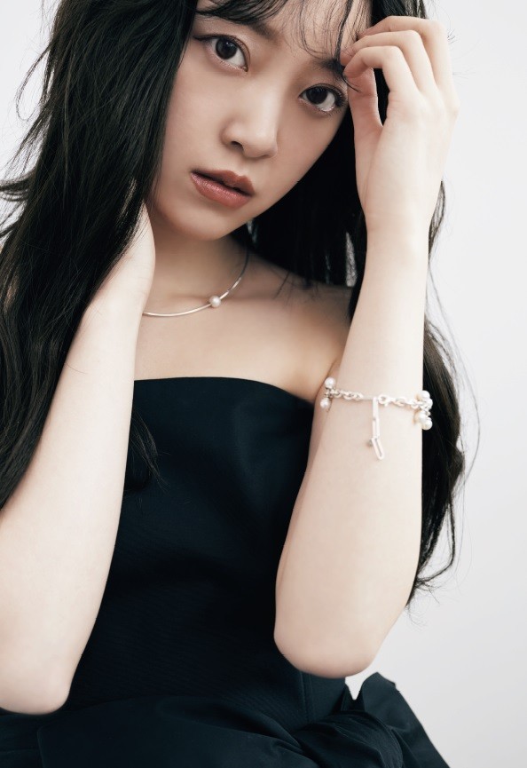 堀未央奈・サイン色紙（東京ドーム公演記念乃木坂46新聞企画） 堀未