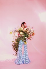 �ꑮ���f���𑲋Ƃ���wViVi�x5�����ŕ\����������emma 