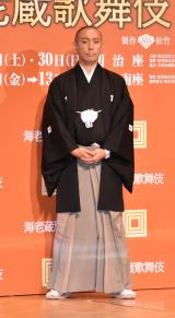 �w�C�V���̕���x�̋L�҉�ɏo�Ȃ����s��C�V�� �iC�jORICON NewS inc. 