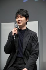 AQUA冷蔵庫「TZシリーズ」ブランドTVCM発表会に出席した長谷川博己 