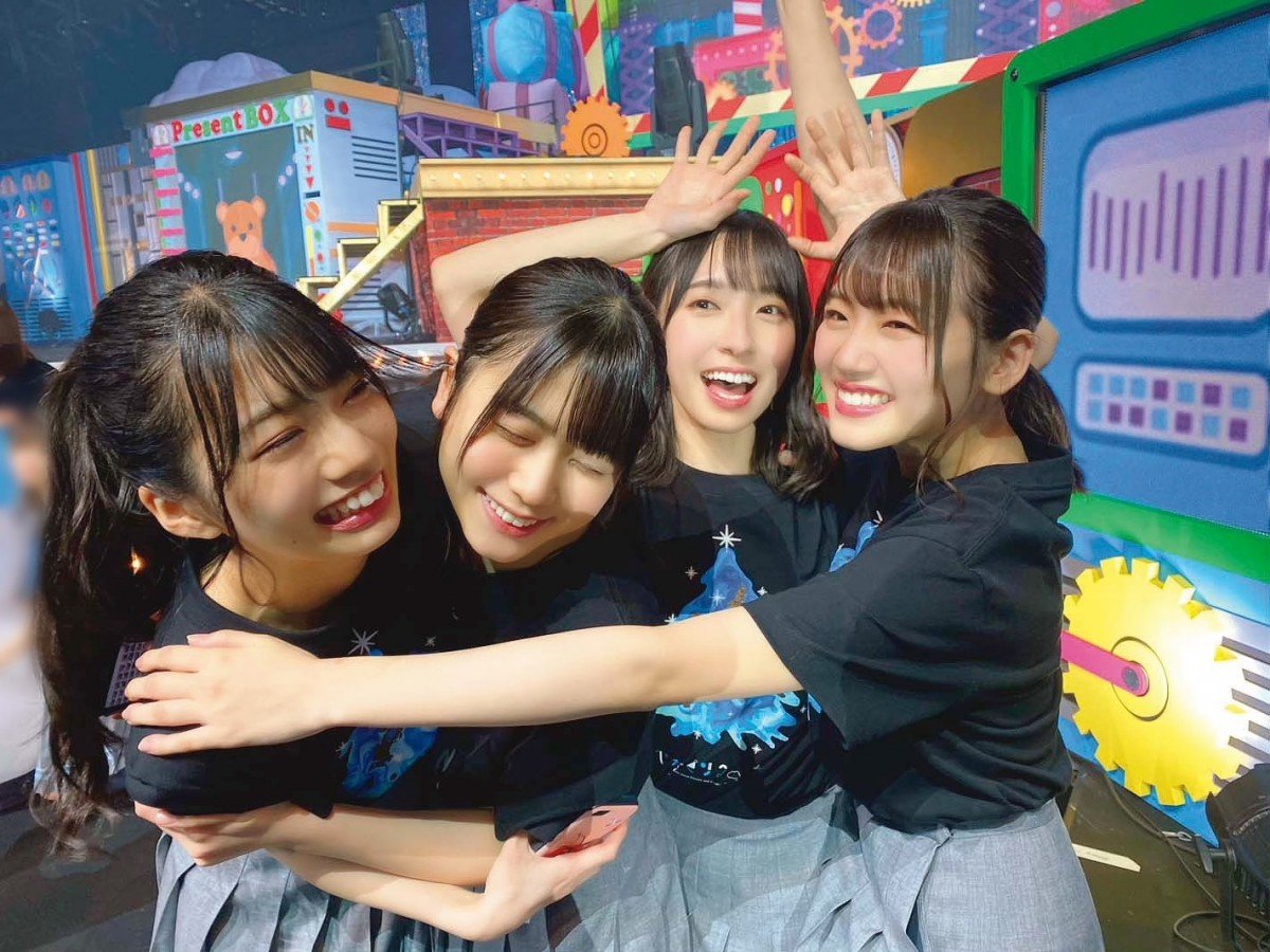 日向坂46 日向撮 丹生撮 丹生明里 推しカバー 画像・写真 | 日向坂46写真集『日向撮』丹生明里の“推しカバー
