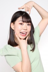 �t�H�����[��40���l��TikToker�V�_�q�i�m�A���|�|�\�ɏ��� 