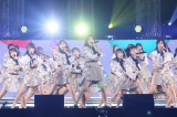 w17LIVE presents AKB48 15th Anniversary LIVE AKB48`[8 ScA[ `47̑fGȊXց` t@Ci _ސ쌧u^ȋグāvx(C)AKB48 
