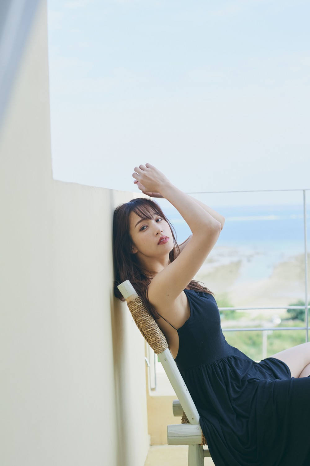 アイコラ　twitter 鷲見玲奈 画像・写真 | 【今週の美女NEWS】鷲見玲奈の初写真集、浅田舞の「最高グラビア」、剛力彩芽は“オトナカワイイ” 7枚目 | ORICON NEWS