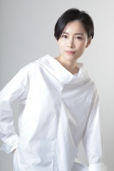 �t�B�m���E�W���[���Y���̐X�ȂȎq��U-NEXT�I���W�i���wDEBRIS�^�f�u���x6��10�������{���z�M 