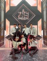 �wKINGDOM�x�M���o�g�������ɏI�� ���҂�Stray Kids�u�ƂĂ��K���ł����v 