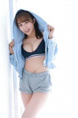 画像・写真 | 黒木ひかり「黒水着はパキッとするので好き