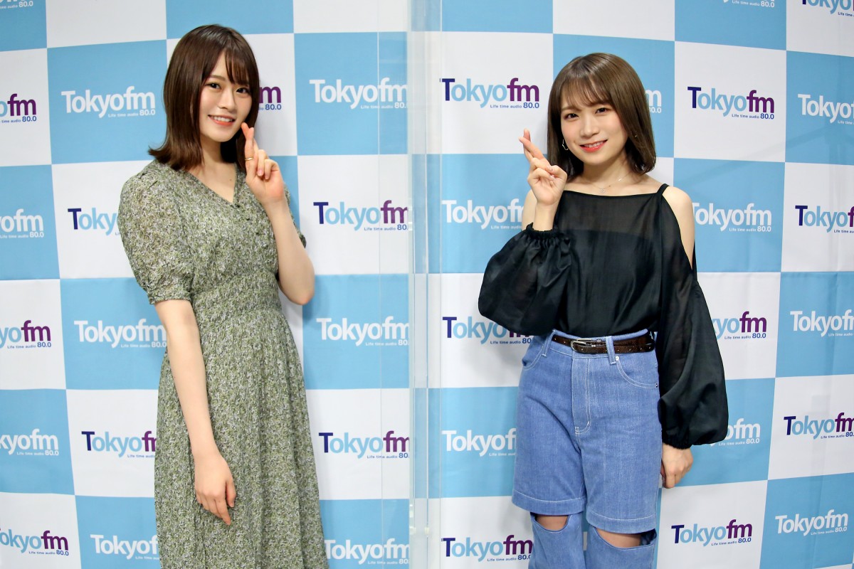 秋元真夏 秋元真夏 - 乃木坂46、HTC発表会で新機種「butterfly」の魅力