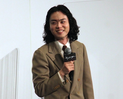 画像 写真 中村獅童 キャラ崩壊 実は かわいい 扱い好きの猫キャラ 意外な一面に菅田将暉ら爆笑 2枚目 Oricon News