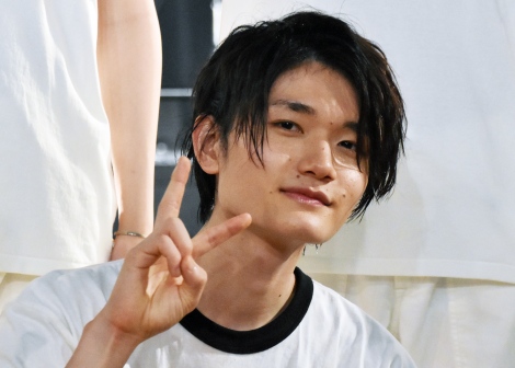 猫ひた 瀧澤翼 ２点 セット おまけ付き 円神】現場も思わず困惑!? 瀧澤翼さんのおもしろメイクポーチ