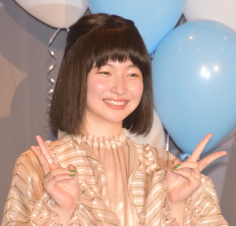 画像 写真 ムロツヨシ 晴れの日に左目腫れる サングラス姿で登場 ウインクでかわいくごまかす 9枚目 Oricon News