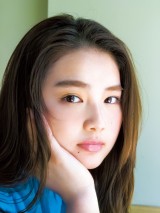 �g�V�E�o��K�[���h�������؁A�O���r�A�E�j�㏉�̃J�����Łu�a�����f�[�g�v�O���r�A 