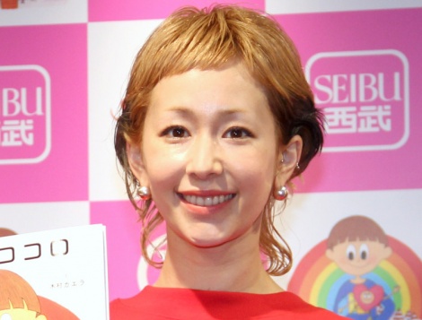 木村カエラ レインボーヘアカラー 公開 インコみたい なんて素敵な髪色 Oricon News