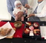 平野ノラが愛娘のお食い初めを報告（公式ブログより） 