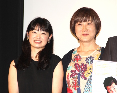 画像 写真 赤井英和の妻 夫をバッサリ 大根役者 花束贈呈スルーで監督へ 5枚目 Oricon News