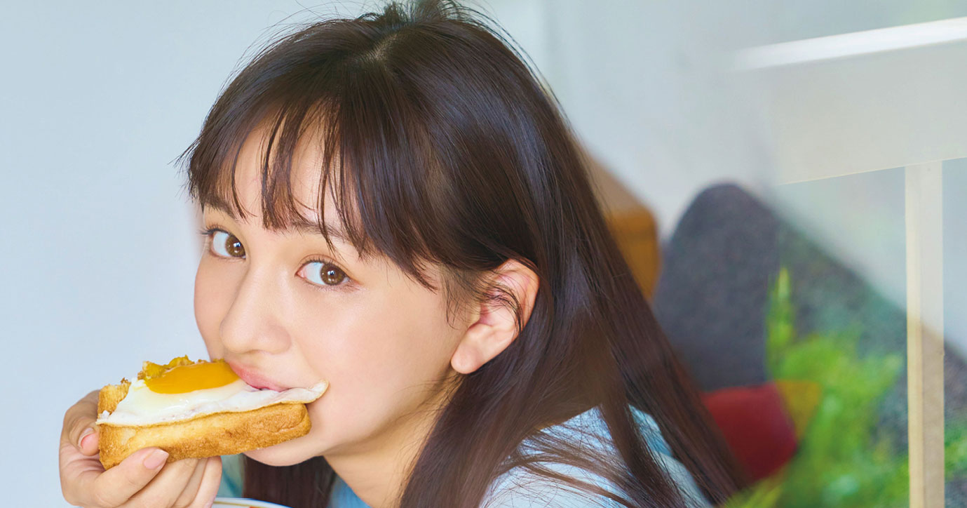 恋オオカミ』“みちゅ”長谷川美月、初挑戦の水着グラビア公開「山下美月