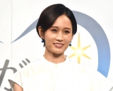 �O�c�֎q�A2�Α��q�̃C���C�����ɕ����u�y�������Ƃ�z��������v 