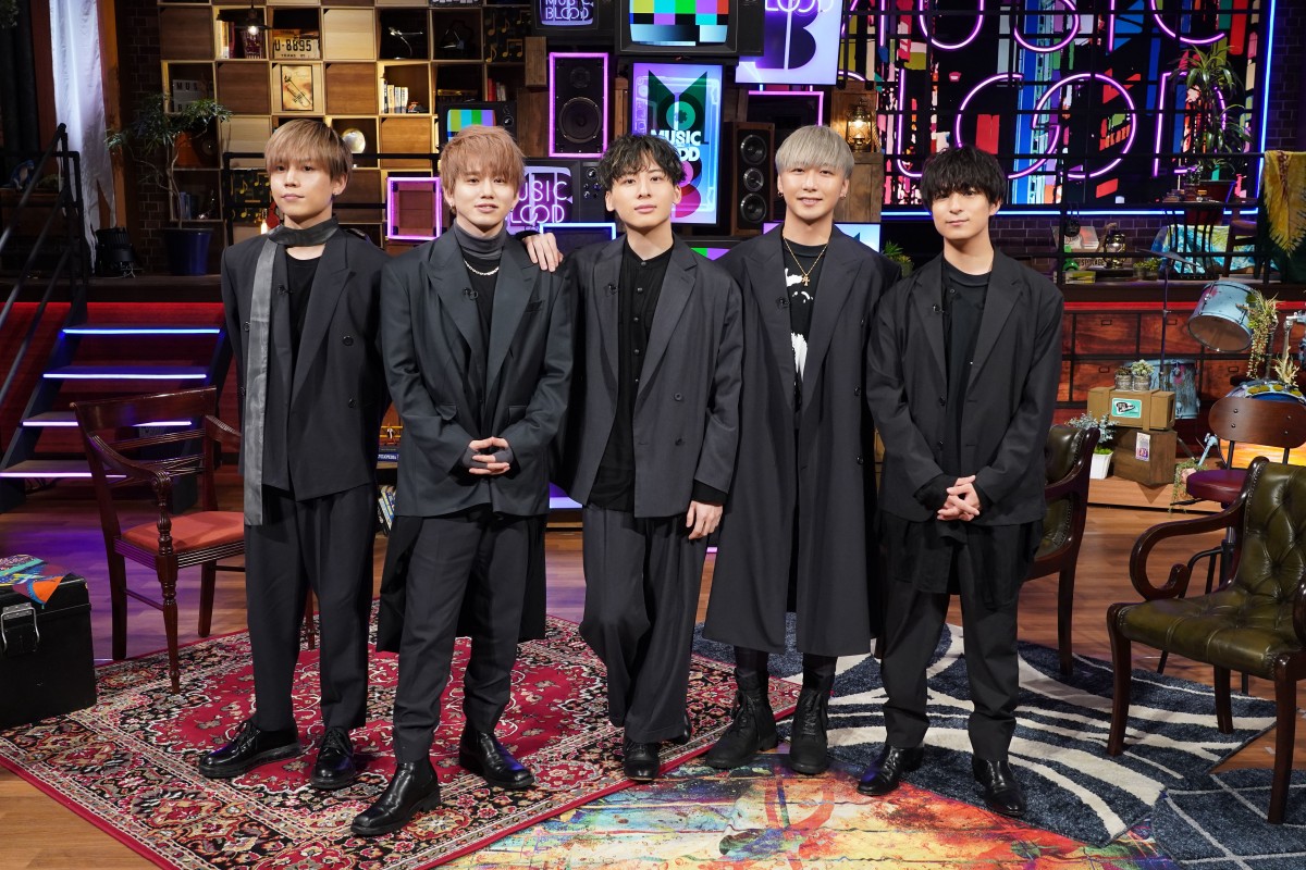 Da-iCE、AAAの名曲「恋音と雨空」を『MUSIC BLOOD』で披露 メンバーに