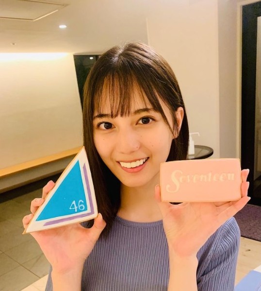 日向坂写真集詰め合わせ Amazon.co.jp: 日向坂46ファースト写真集 立ち漕ぎ : 日向坂46