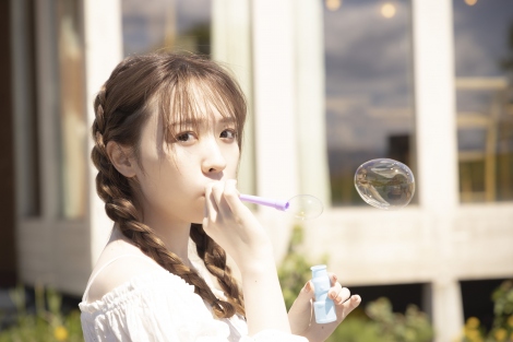 乃木坂46渡辺みり愛 写真集から メルヘンカット 公開 ピュアな少女の魅力あふれる Oricon News