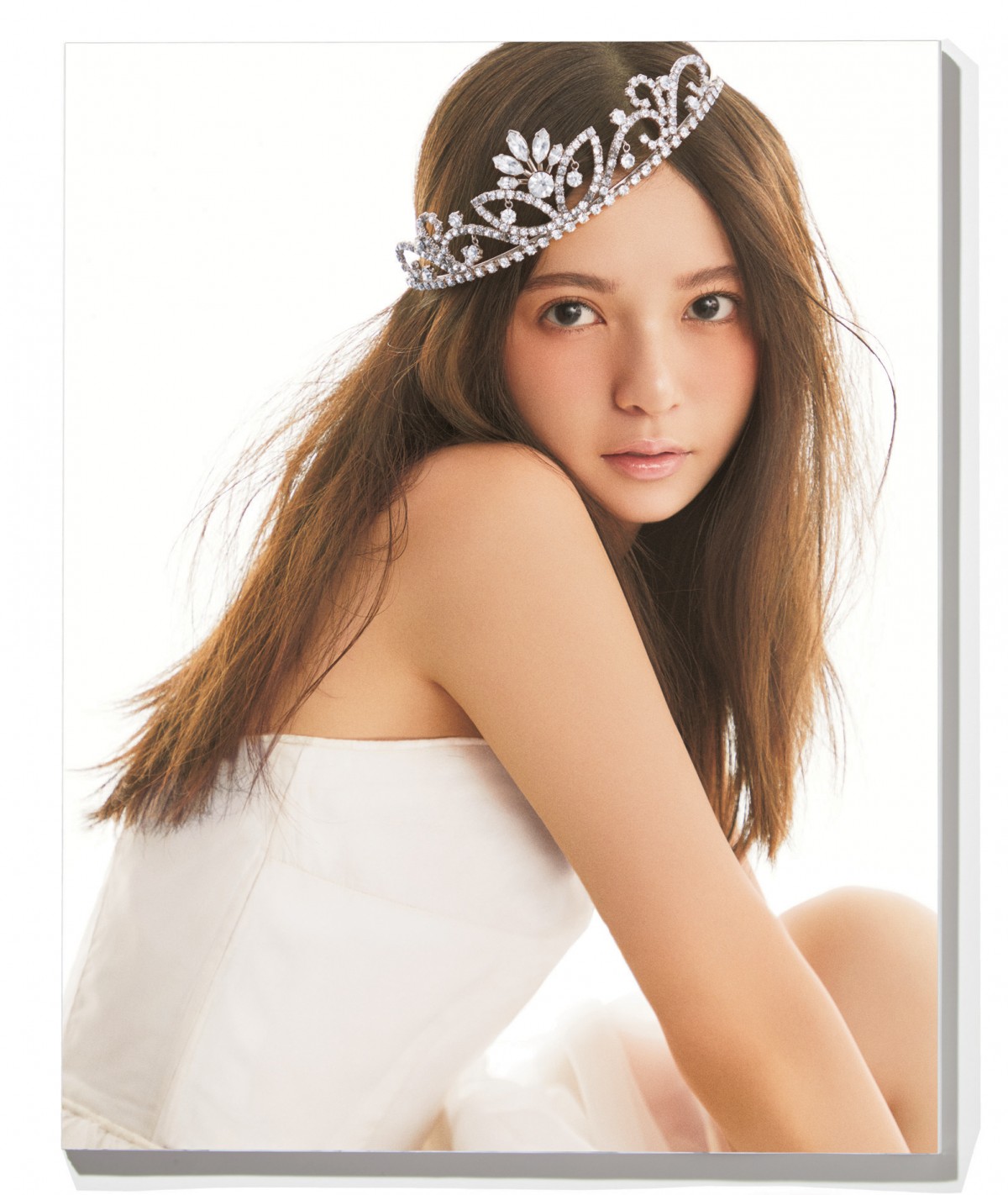 齋藤飛鳥『sweet』傑作カバーをリメイク 梨花・あゆ・紗栄子ら憧れ