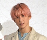 Snow Man���v�ԁA�ǐ^�񒆂̃v���~�A���V�[�g�ŉf��ӏ܂��o���� ���́u���c��������U�����āv 