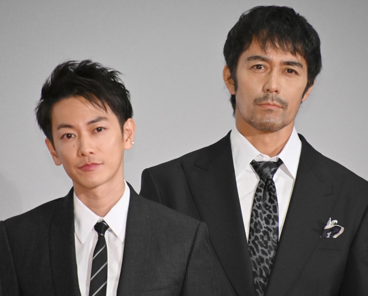 佐藤健、阿部寛との11年ぶり共演に感慨 『TRICK』出演は「監督に直談判」 | ORICON NEWS